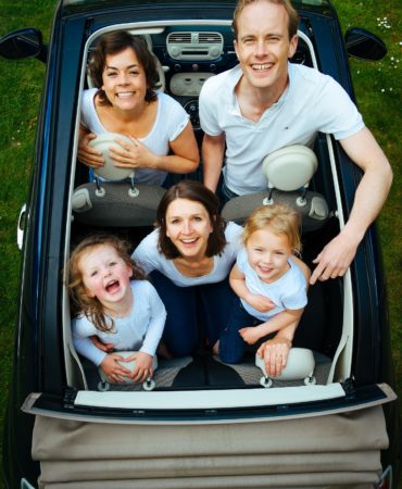 family-932245_1920